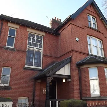 Croft House
51 Ashbourne Road