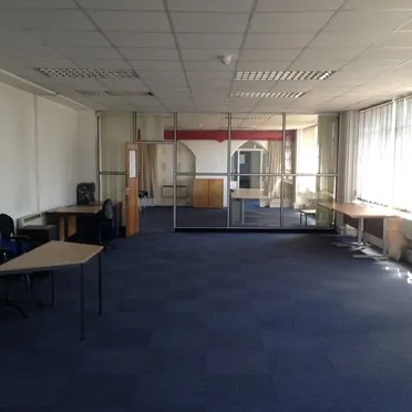 Saturn business centre 54-57
Bissell street