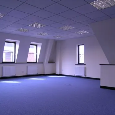 Oliver House,
Hall Street