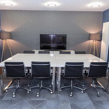 Lakeview House
Wilton Drive