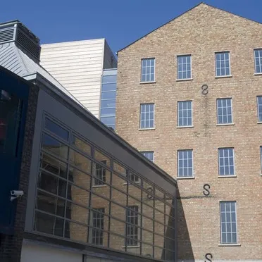 Glassworks
Mill Bay