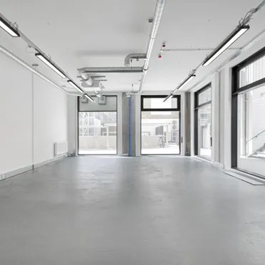 Fuel Tank, 
8-12 Creekside