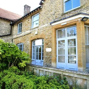 The Gables, Elmfield
New Yatt Road