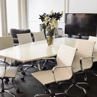 No.8 Grosvenor House
High Street