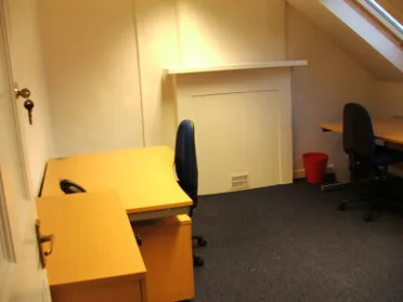 Hill Street Business Centre, 13
Hill Street