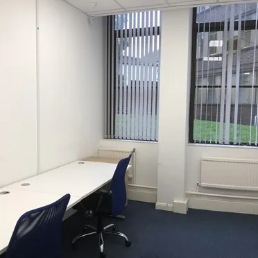 37 - 47 
Balmoral Road