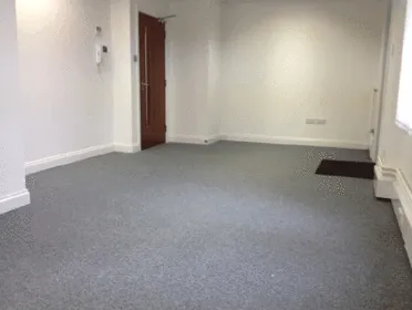 Kiln House Elstree, 
15-17 High Street, 
Elstree Hill North