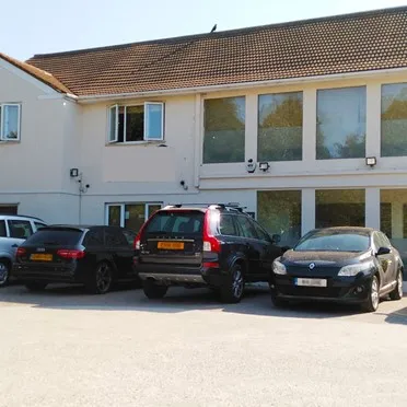 611 Sipson Road - UB7