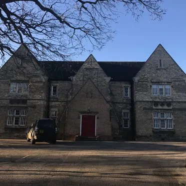 Oakridge Business Centre
Weston Road