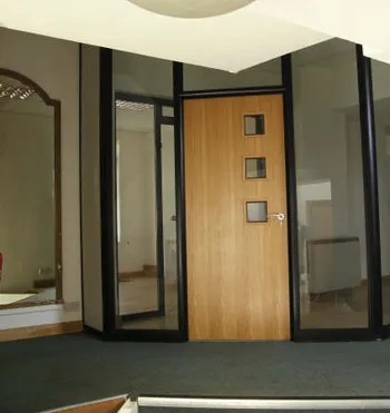 Caernarvon House
15-29 Donegall Pass