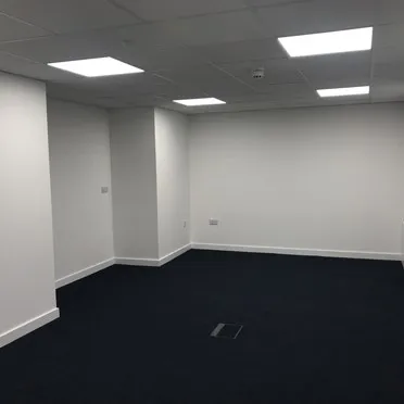 Motis Business Centre
Cheriton High Street