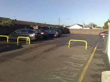 SN Business Centre, 
181 Forest Road