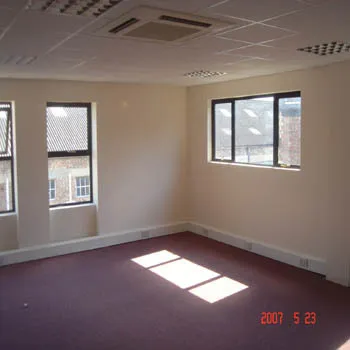 Dephna House, 112 - 114
North Acton Road