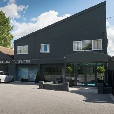 Polhill Business Centre
London Road