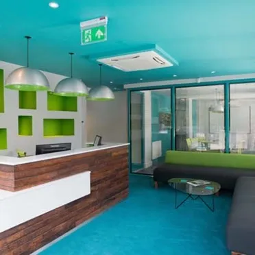 Polhill Business Centre
London Road