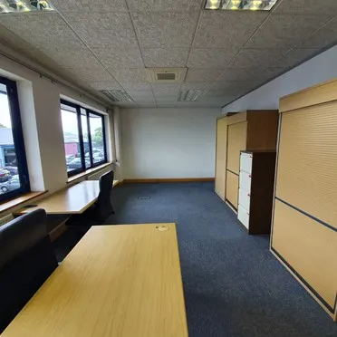 5 Century Court
Tolpits Lane