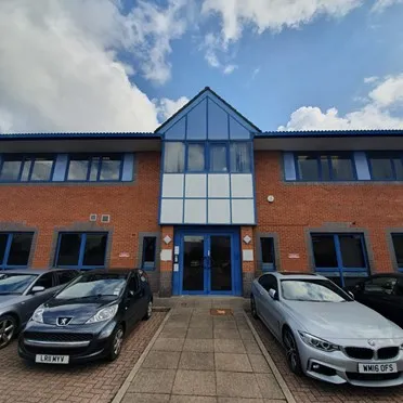 5 Century Court
Tolpits Lane