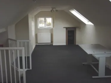 West End House
33 Lower Richmond Road
Mortlake