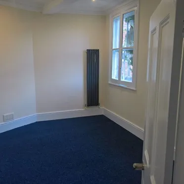 Grosvenor House
3 Chapel Street