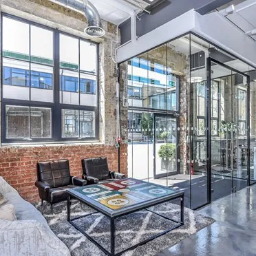 100 Villiers Road
Willesden Green