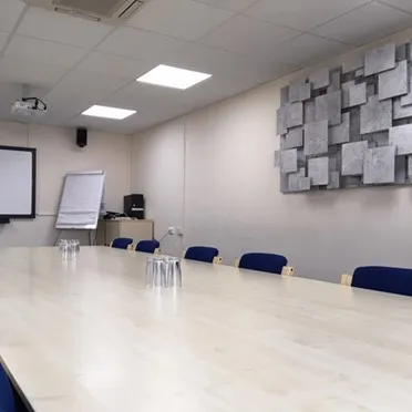 Hadleigh Business & Learning Centre
Crockatt Road