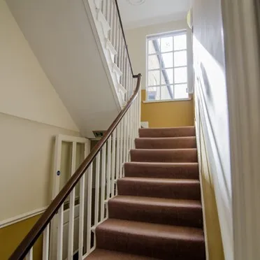 Boston House
214 High Street