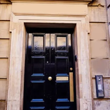 The Corner, 
26 Mosley Street