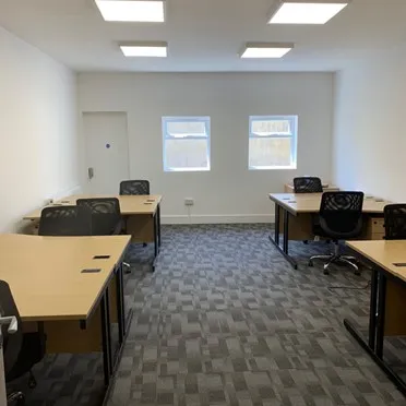 Serviced Office,
Watford High Street