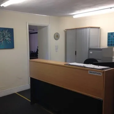 Ingles Manor
Castle Hill Avenue