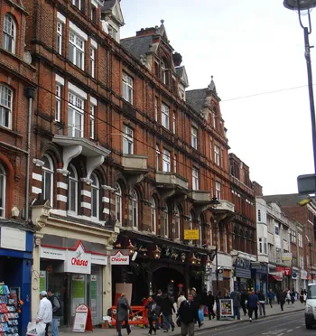 Enterprise House, 
17-21 George Street