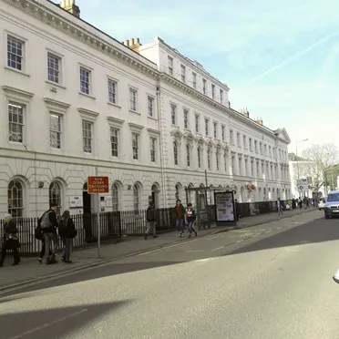 Queensgate House
48 Queen Street