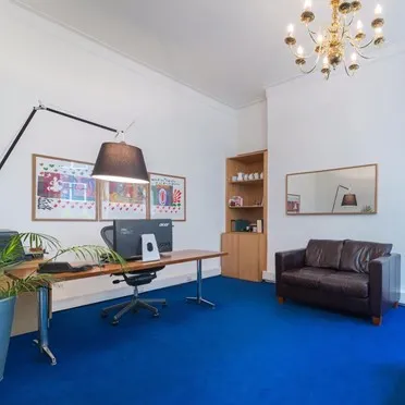 32 Bloomsbury Street