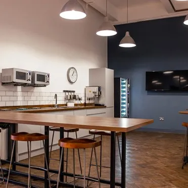 Thames Industrial Park,
13 Princess Margaret Road