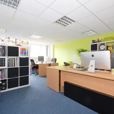 Molly Millars Close - RG41