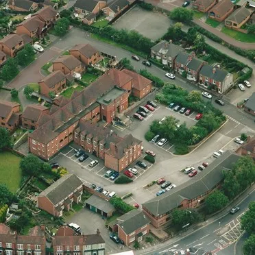 The Carlton Business Centre
Station Road