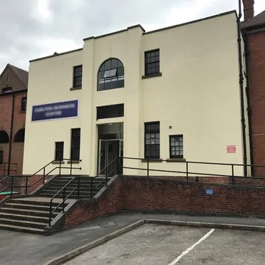 The Carlton Business Centre
Station Road