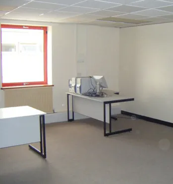 Elles House
4B Invincible Road Industrial Estate