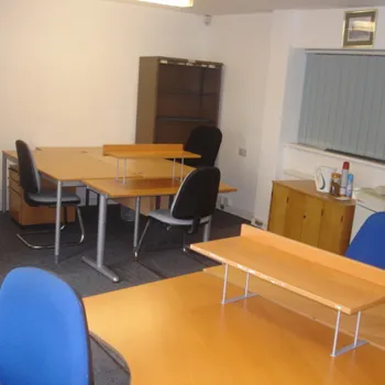 Surrey House
189 London Road