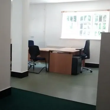 Merchistoun Hall
106 Portsmouth Road