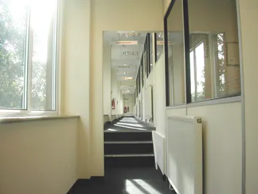 Willow Walk
8-11 Starts Hill Road