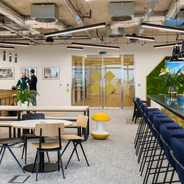 Chiswick Park, 
566 Chiswick High Street