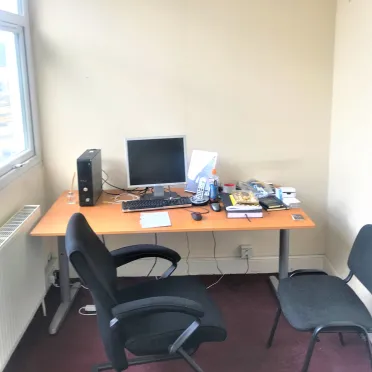 Jolyon House
Amberley Way