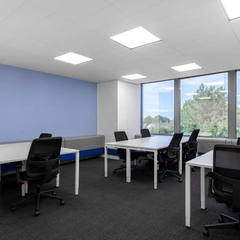 High Street,Maple House