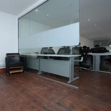 8A Great Newport Street