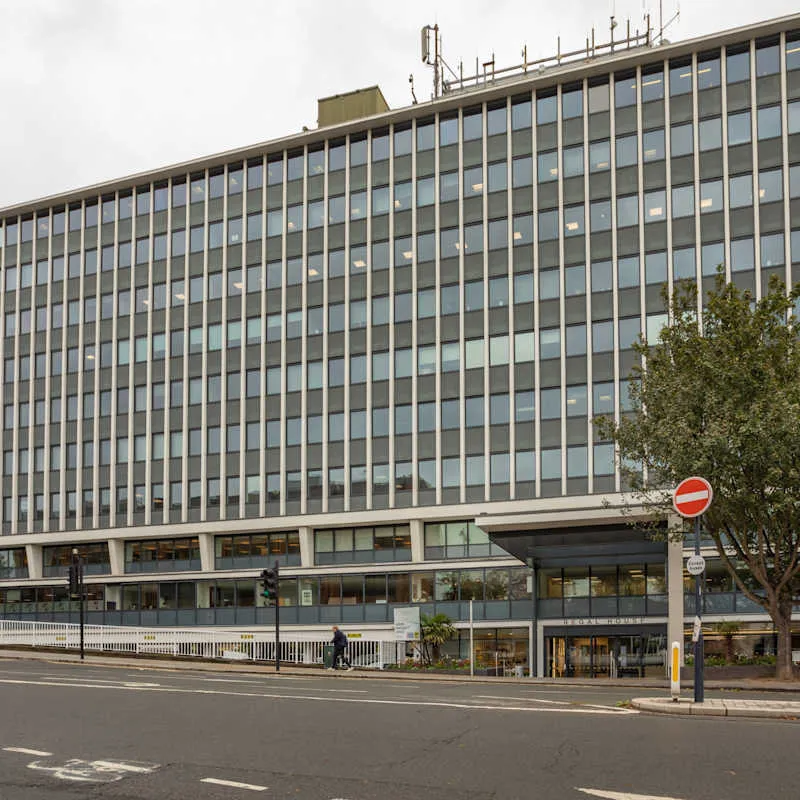 70 London Road,Regal House, Twickenham