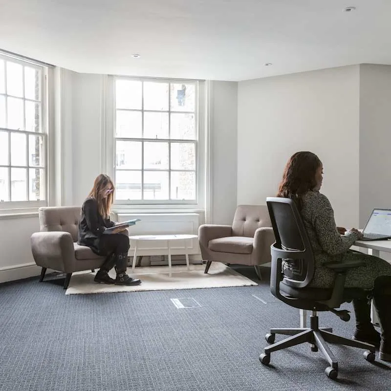 4-4a Bloomsbury Square