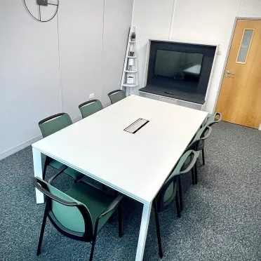 Castle Business Park
Lomond Court