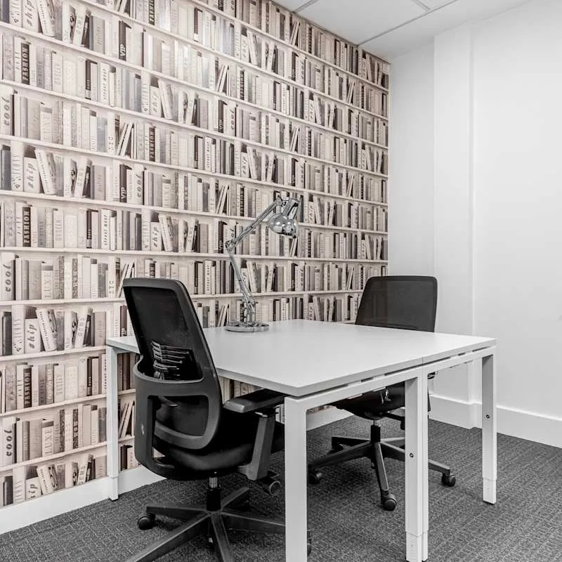 The Broadway,St Mary's Court