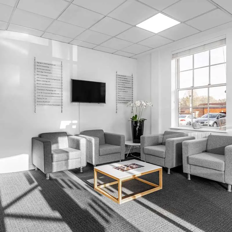 The Broadway,St Mary's Court