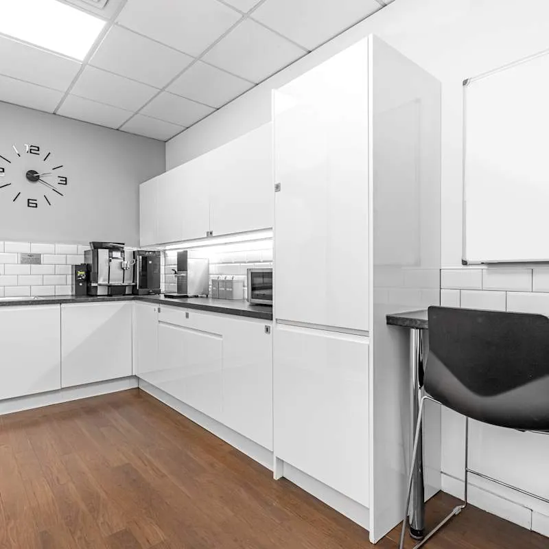 The Broadway,St Mary's Court